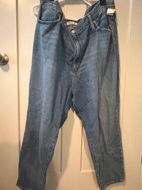 Madewell Light Blue Relaxed Denim Jeans